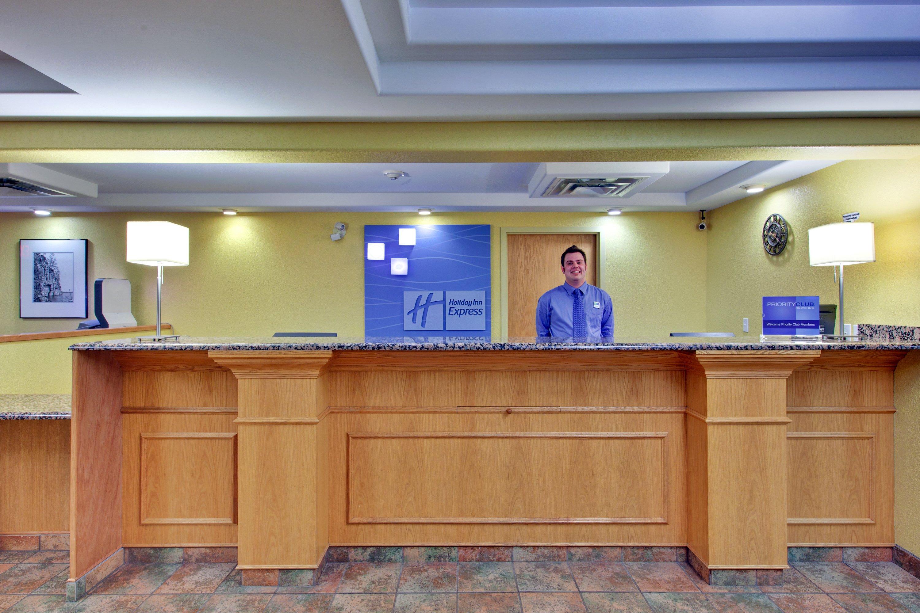 Holiday Inn Express Dryden By Ihg Eksteriør bilde
